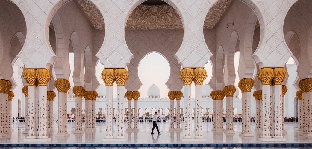 What Expats Wish They Knew About Dubai Courts Notary Public